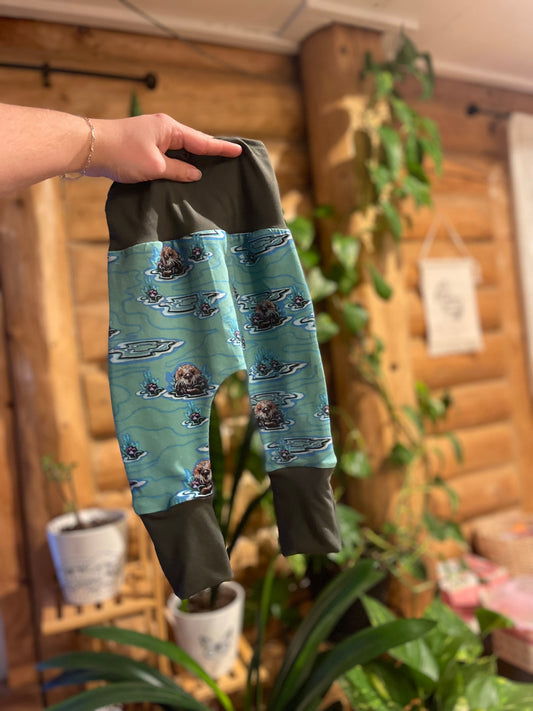 Blue Otters Grow with Me Pants